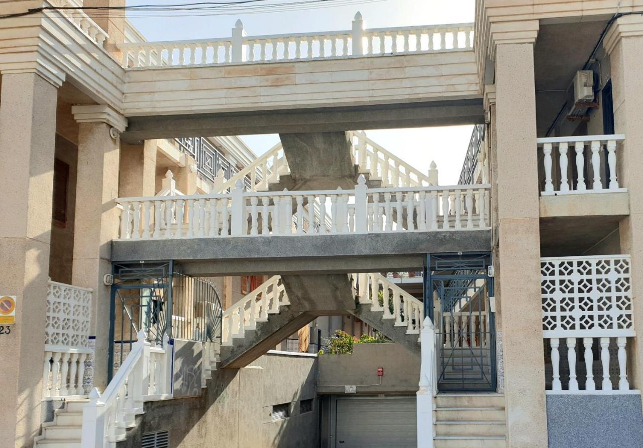 Penthouse Residencial Virginia Appartement Torrevieja Buitenkant foto